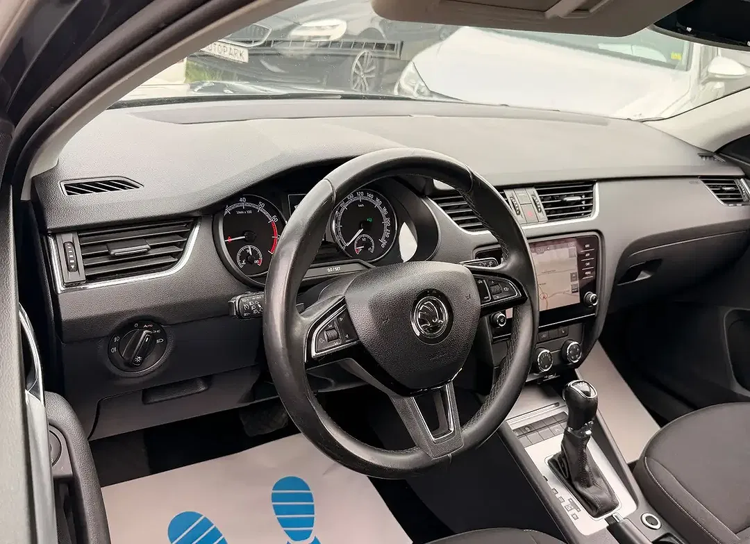 Skoda Octavia - Thumbnail 11