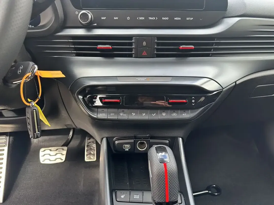 Hyundai i20 - Thumbnail 12