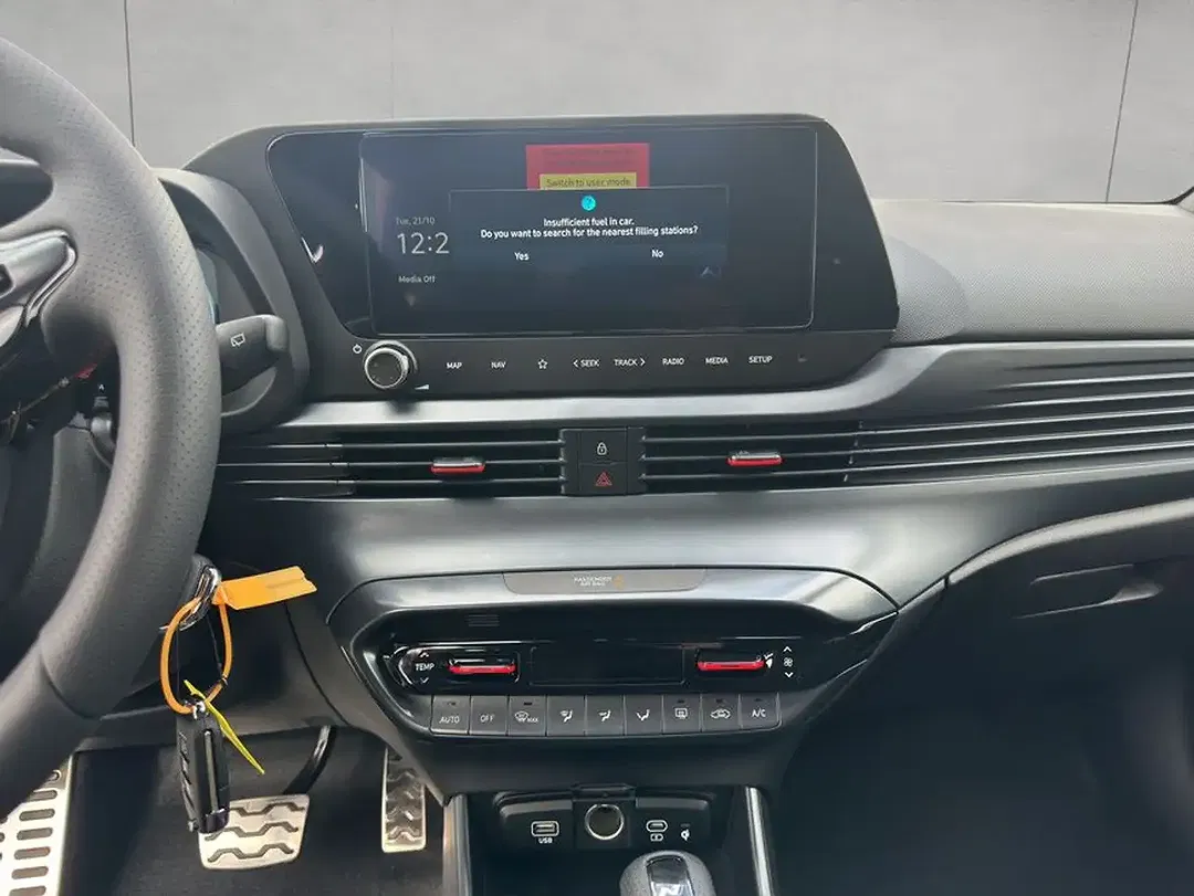 Hyundai i20 - Thumbnail 13