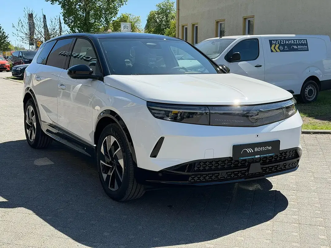 Opel Grandland - Thumbnail 5