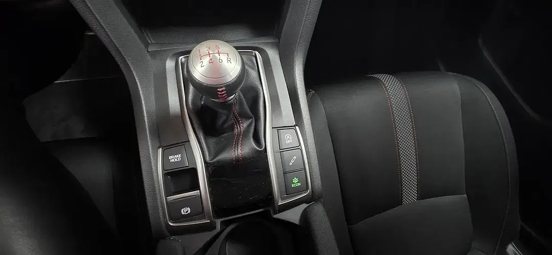 Honda Civic - Thumbnail 14