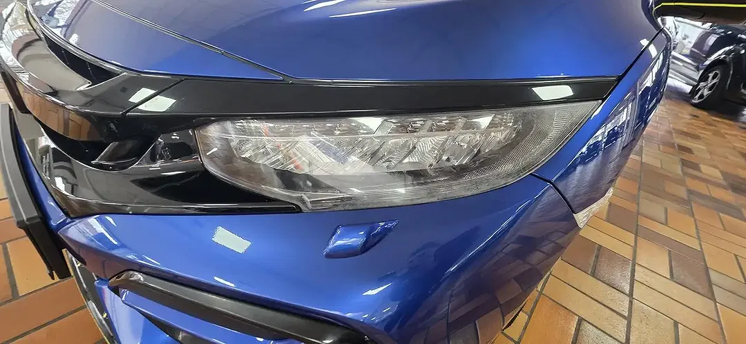 Honda Civic - Thumbnail 5