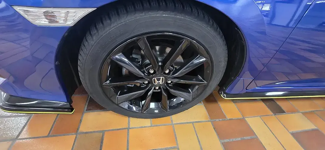 Honda Civic - Thumbnail 6