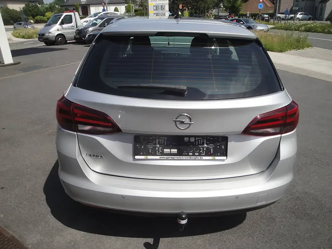 Opel Astra - Thumbnail 3