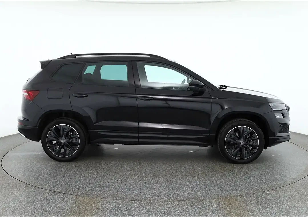 Skoda Karoq - Thumbnail 5