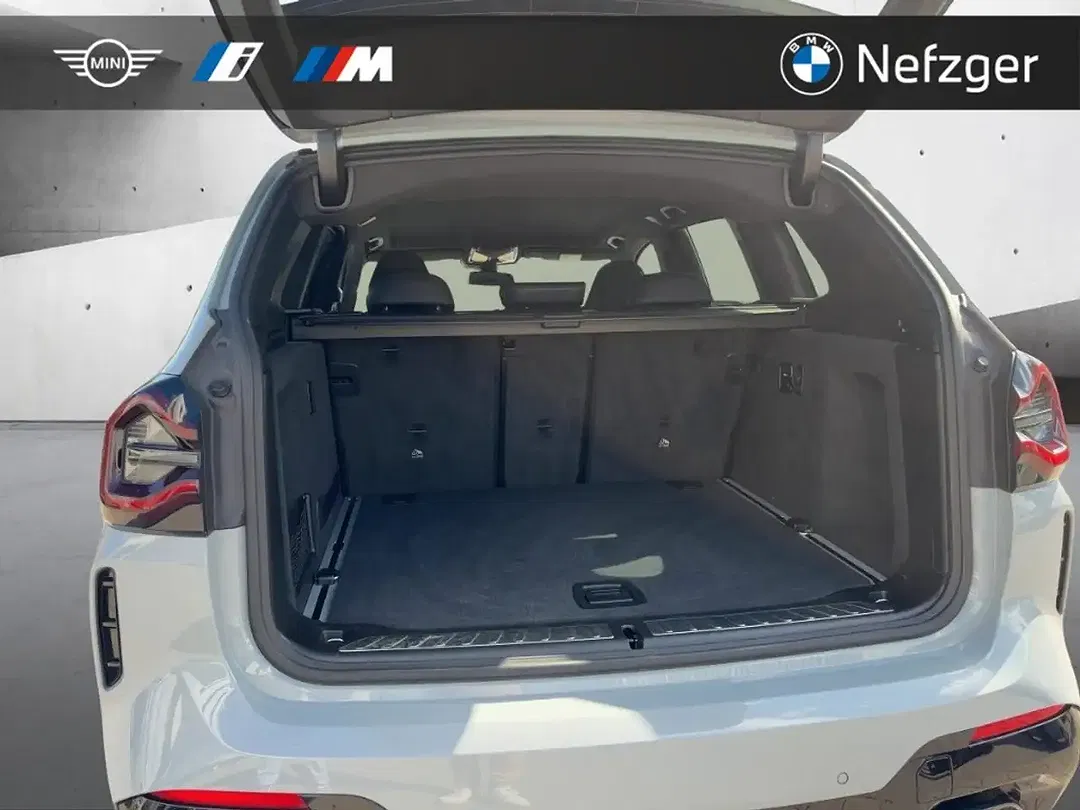 BMW X3 - Thumbnail 6