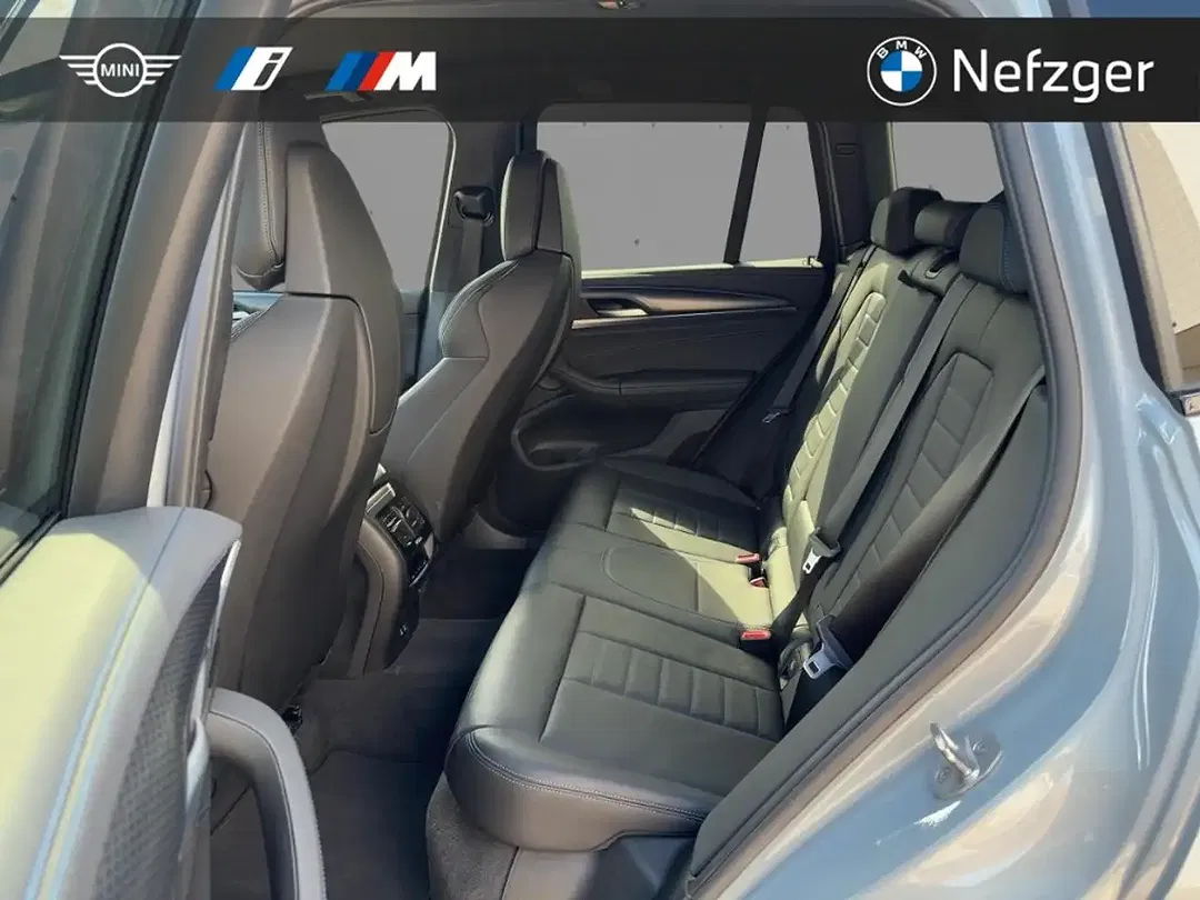 BMW X3 - Thumbnail 8