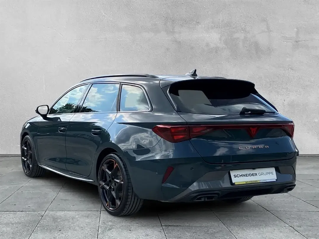 CUPRA Leon - Thumbnail 3