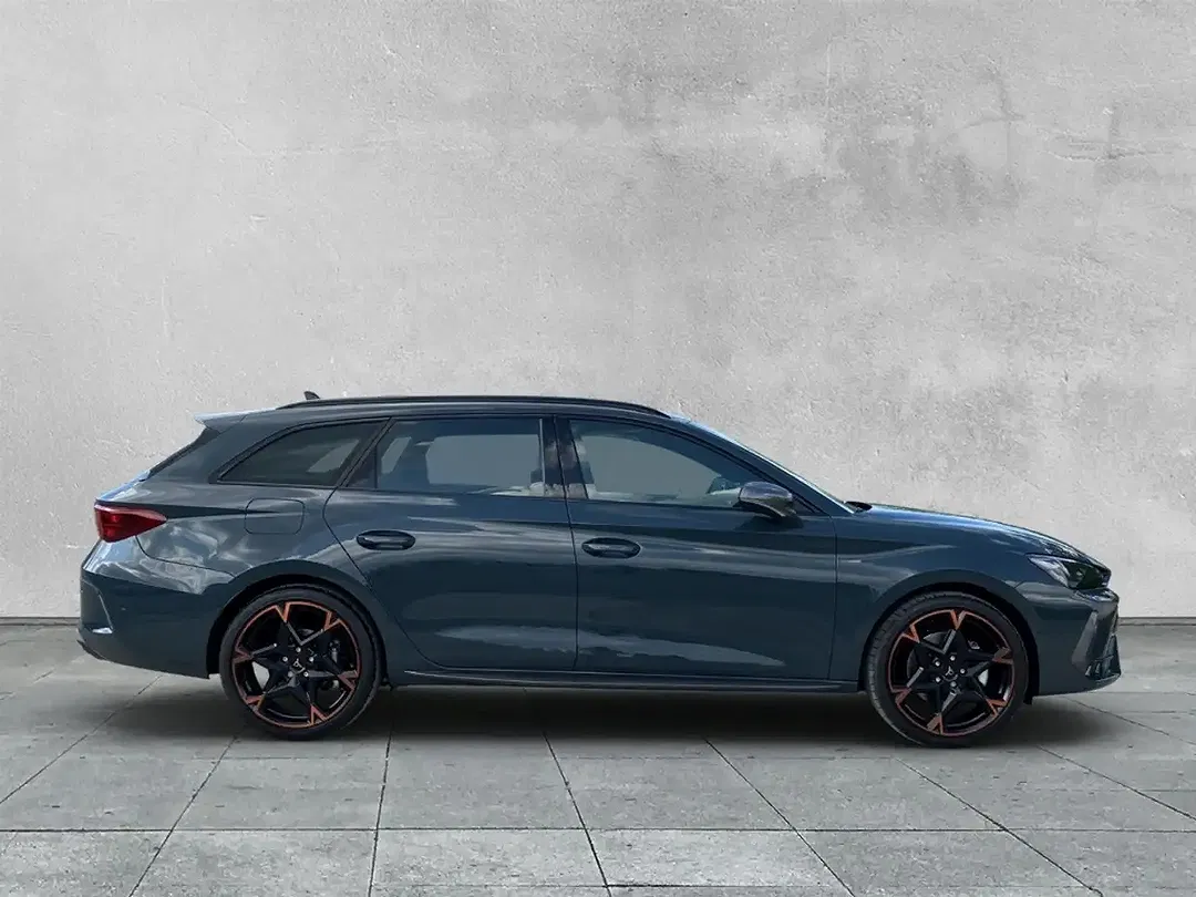 CUPRA Leon - Thumbnail 6
