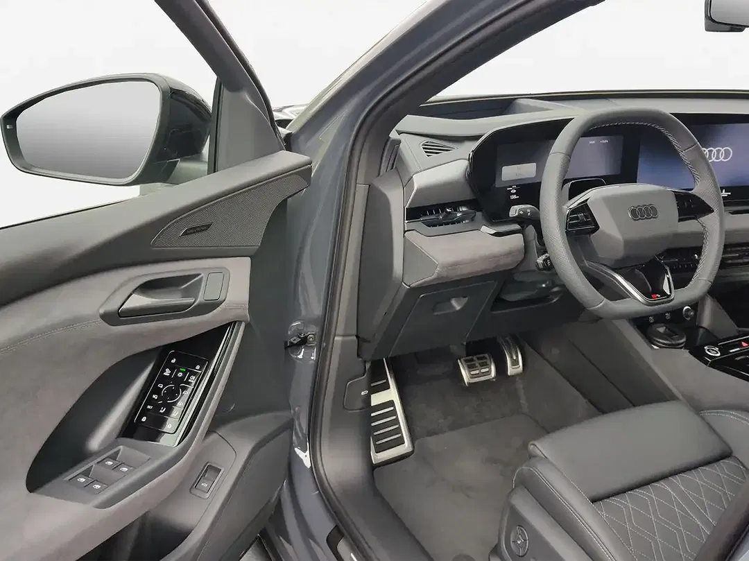 Audi Q6 e-tron - Thumbnail 14
