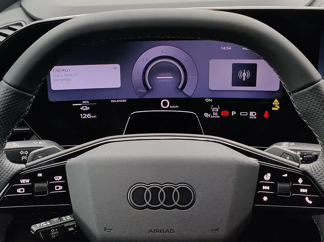 Audi Q6 e-tron - Thumbnail 8