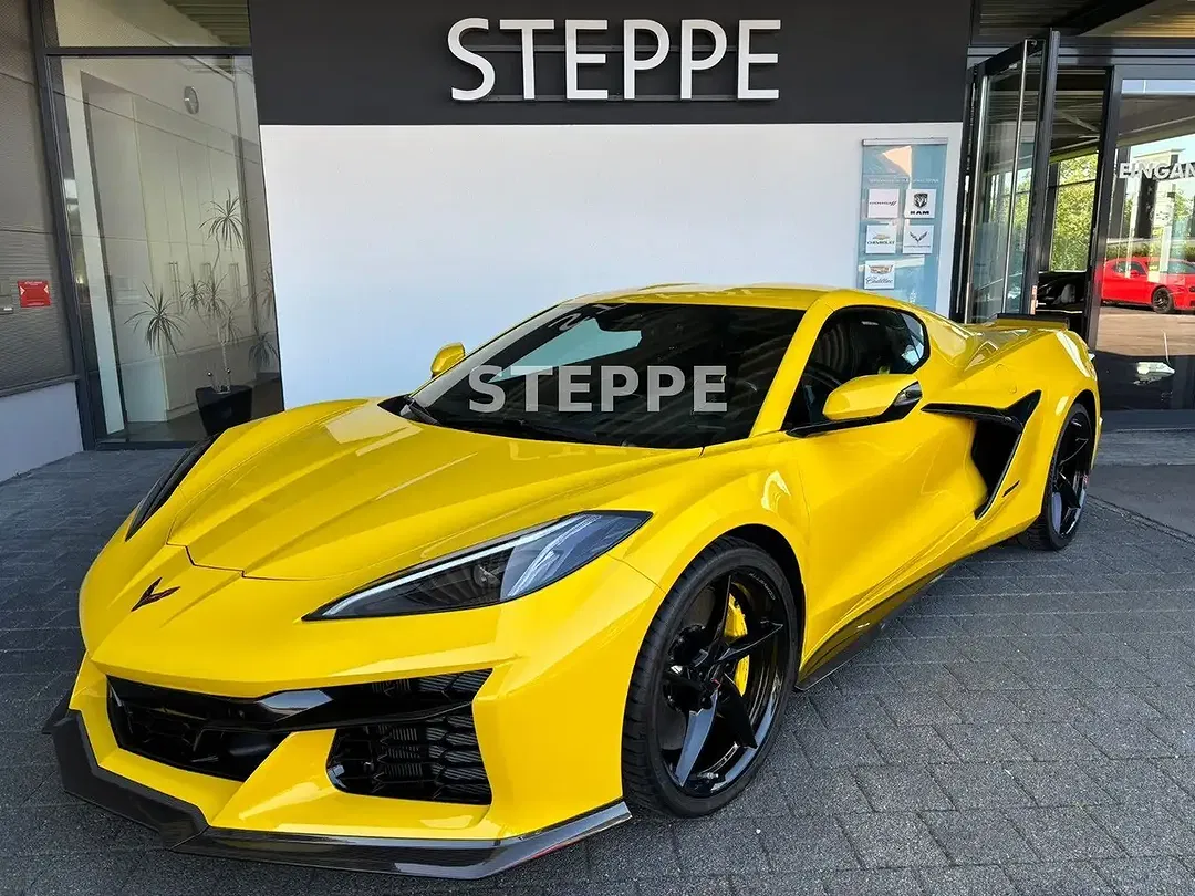 Corvette C8 E-Ray 3LZ Coupe