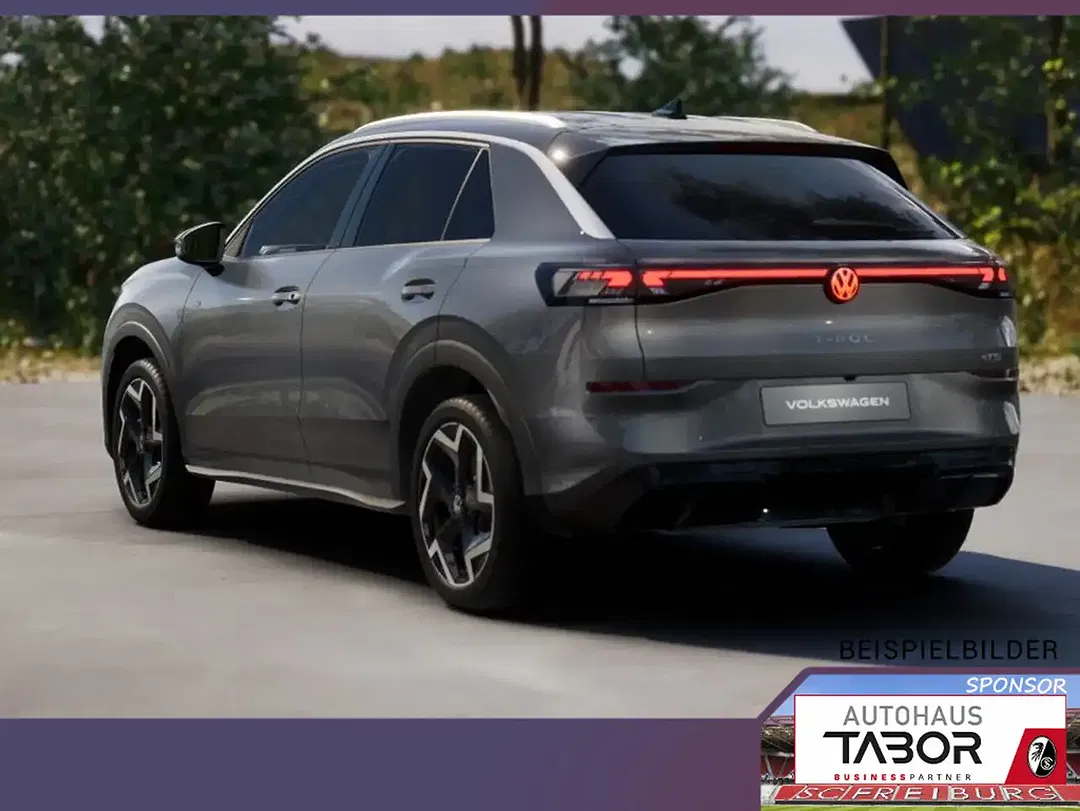 Volkswagen T-Roc - Thumbnail 3
