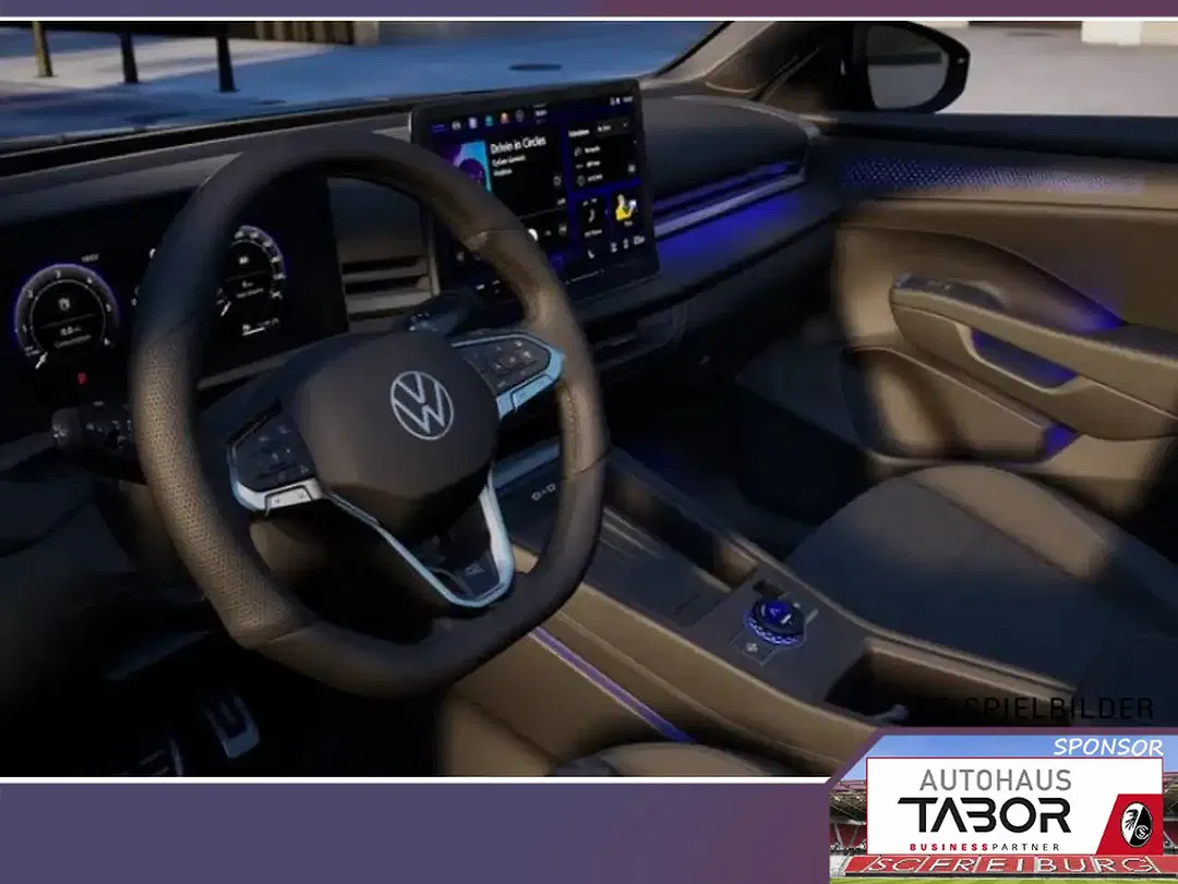 Volkswagen T-Roc - Thumbnail 4