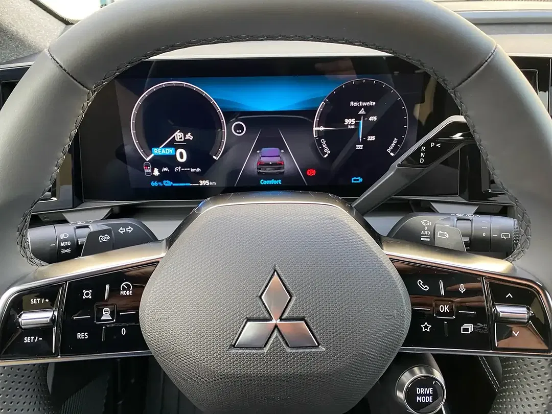 Mitsubishi Eclipse Cross - Thumbnail 12