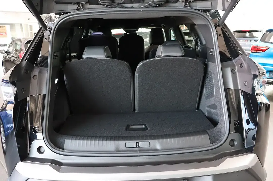 Peugeot 5008 - Thumbnail 19