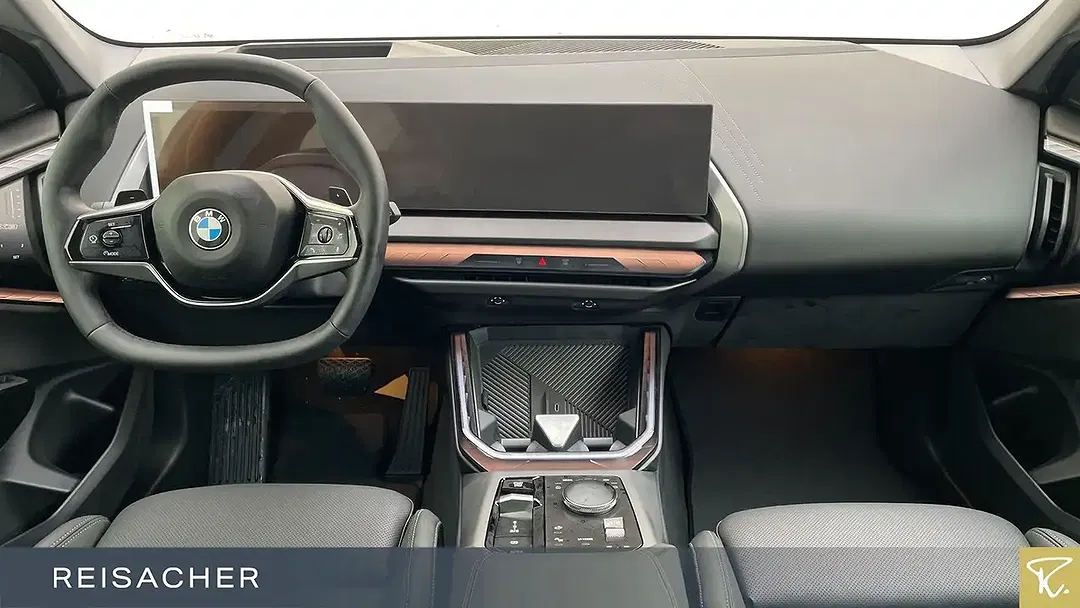 BMW X3 - Thumbnail 6