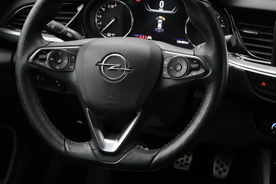 Opel Insignia - Thumbnail 10