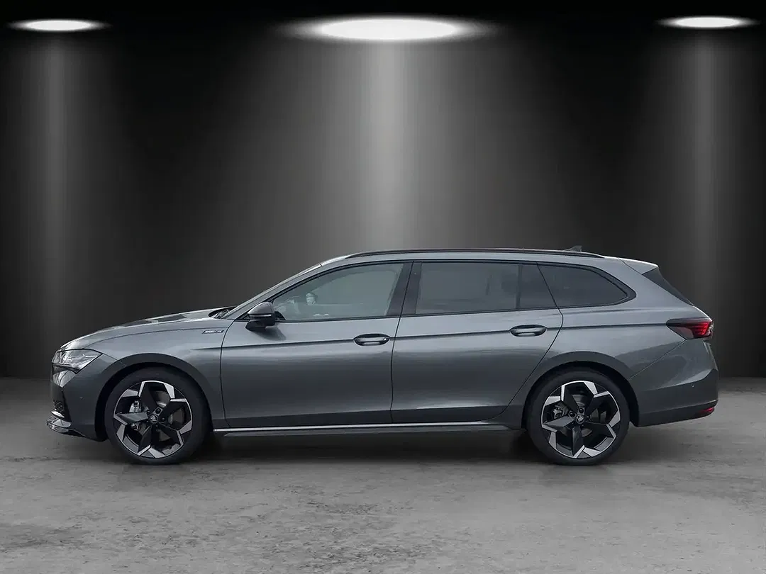 Skoda Superb - Thumbnail 2
