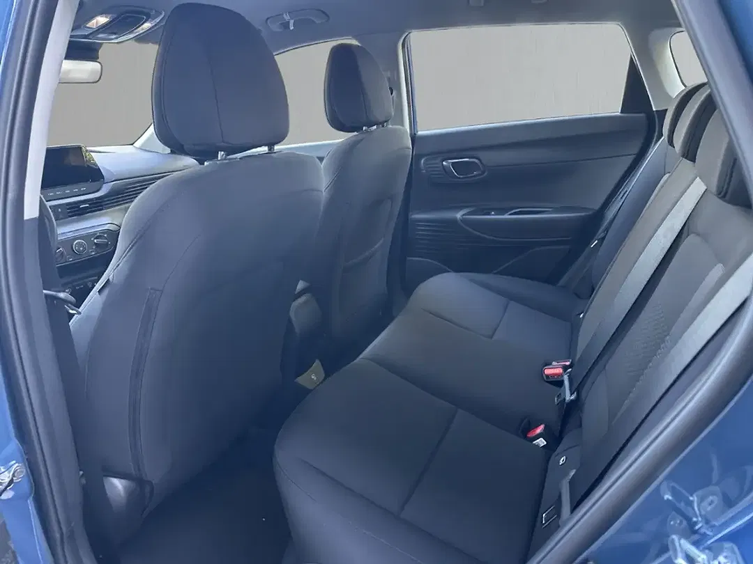 Hyundai i20 - Thumbnail 8