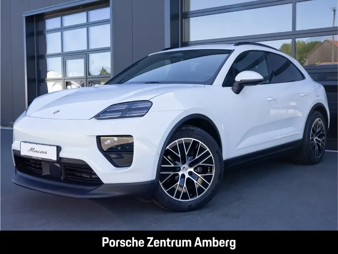 Porsche Macan - Thumbnail 1