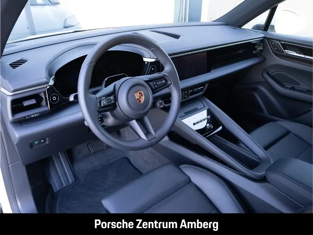 Porsche Macan - Thumbnail 14