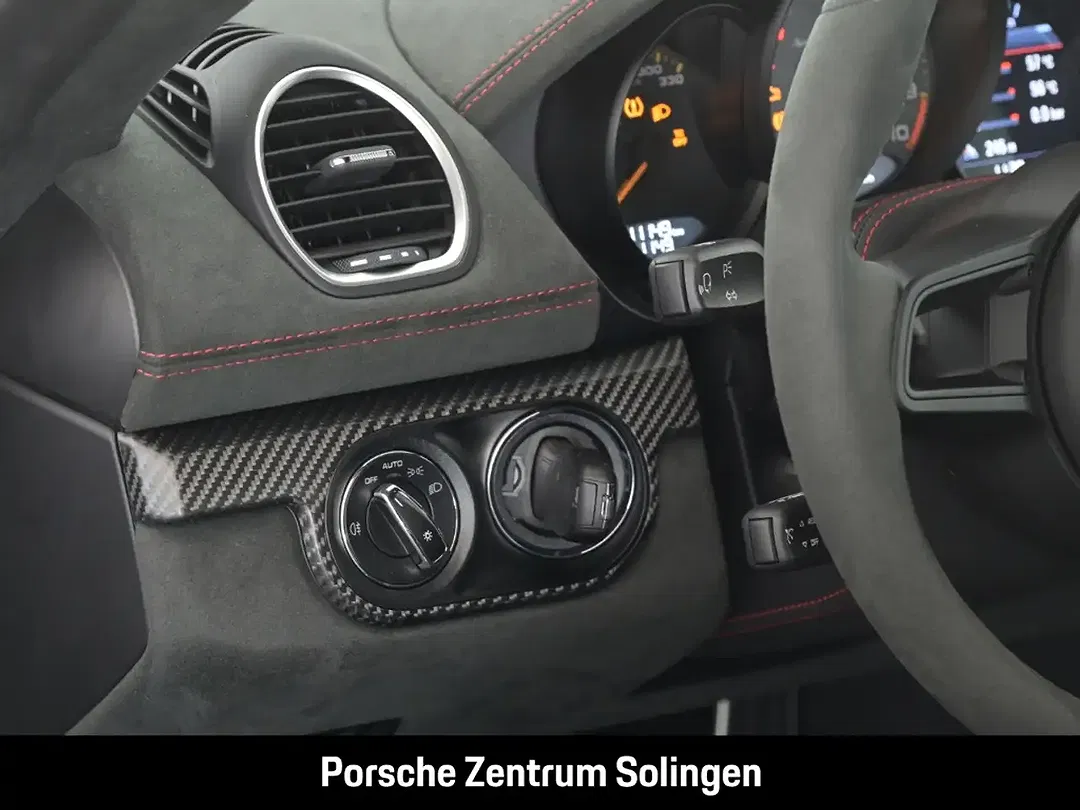 Porsche 718 Spyder - Thumbnail 13