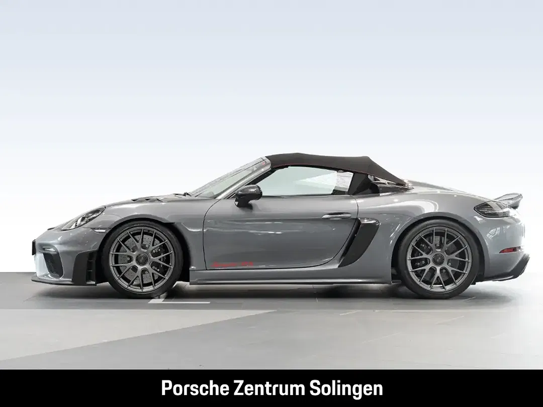 Porsche 718 Spyder - Thumbnail 2