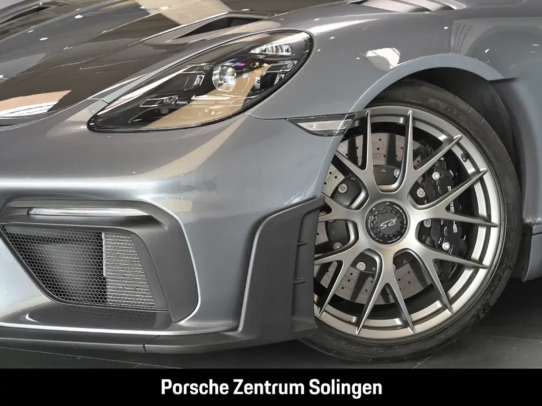 Porsche 718 Spyder - Thumbnail 6