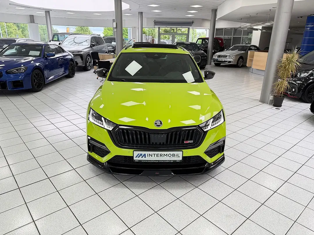 Skoda Octavia - Thumbnail 2