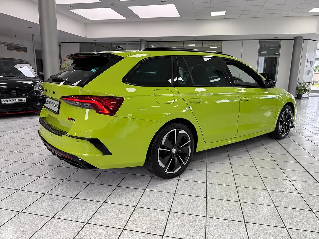 Skoda Octavia - Thumbnail 4
