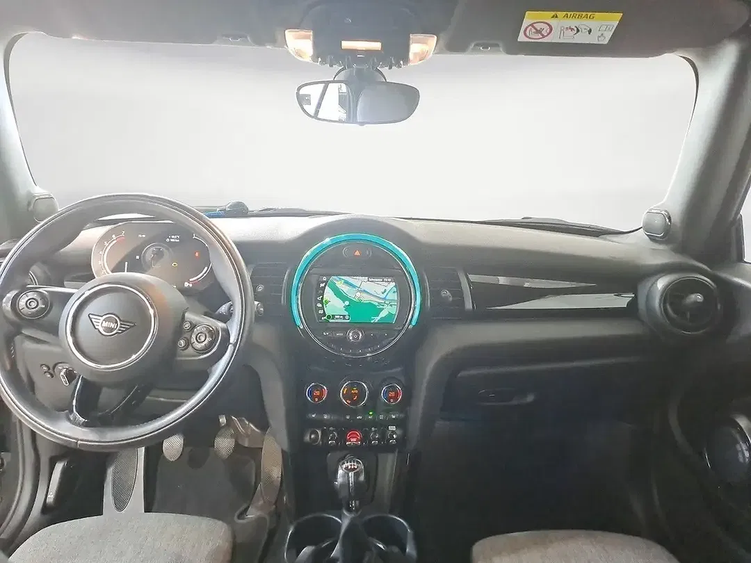 MINI Cooper Cabrio - Thumbnail 10
