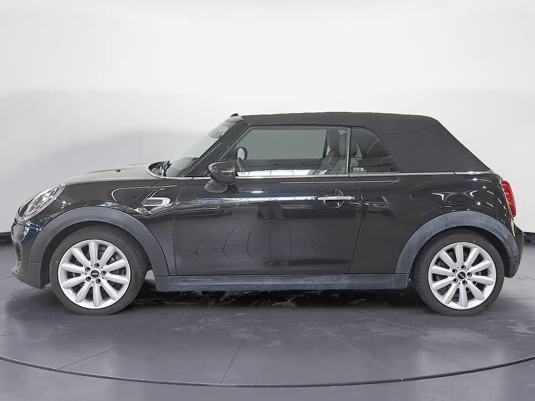 MINI Cooper Cabrio - Thumbnail 2
