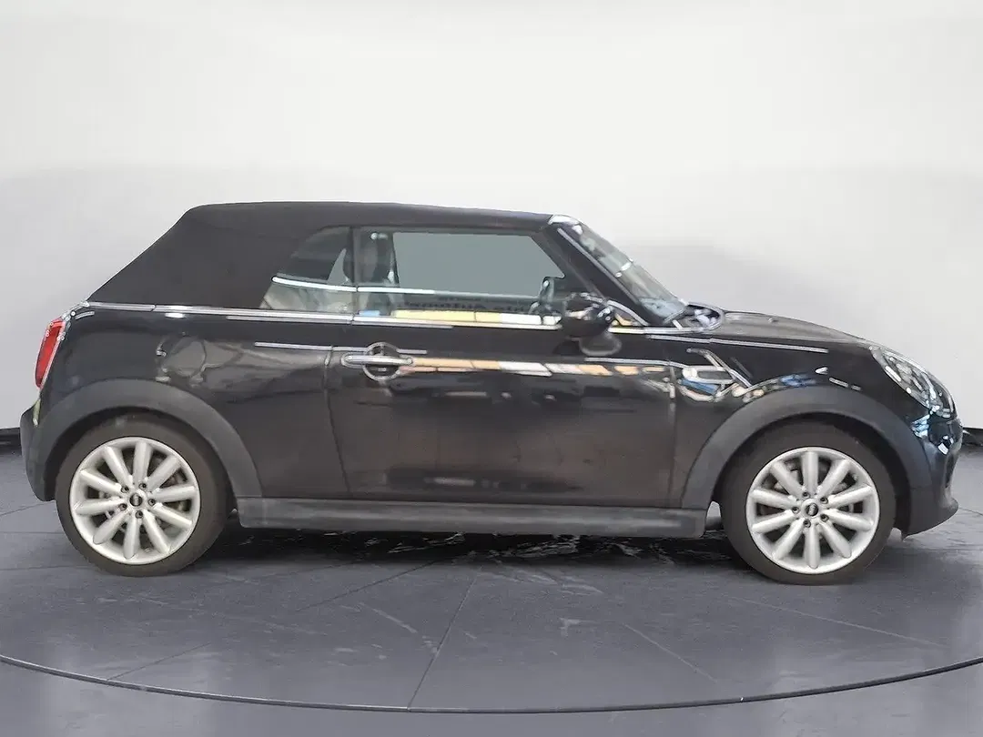 MINI Cooper Cabrio - Thumbnail 5