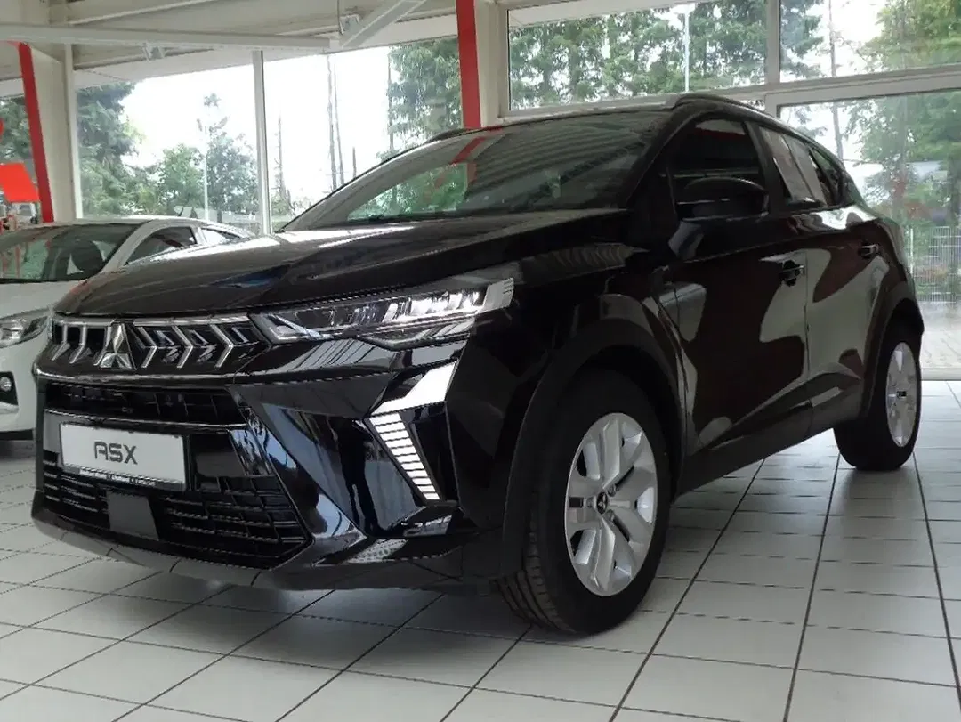 Mitsubishi ASX - Thumbnail 1