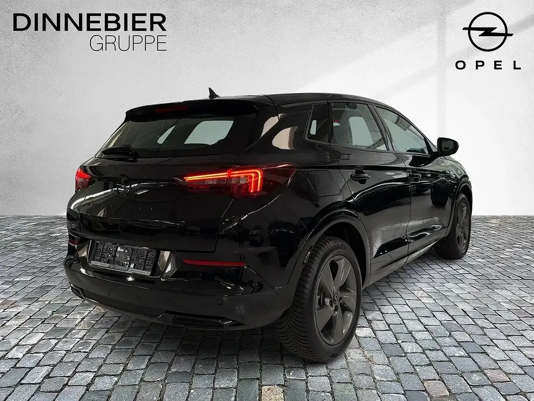 Opel Grandland - Thumbnail 4
