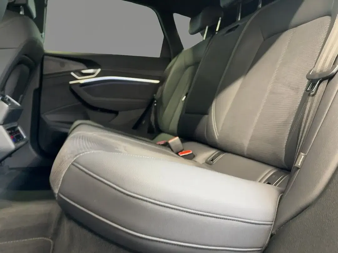 Audi SQ8 e-tron - Thumbnail 8