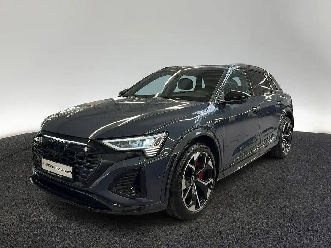 Audi SQ8 e-tron - Thumbnail 2