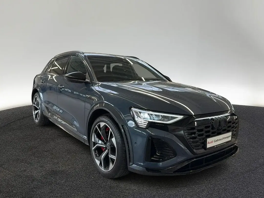 Audi SQ8 e-tron - Thumbnail 5