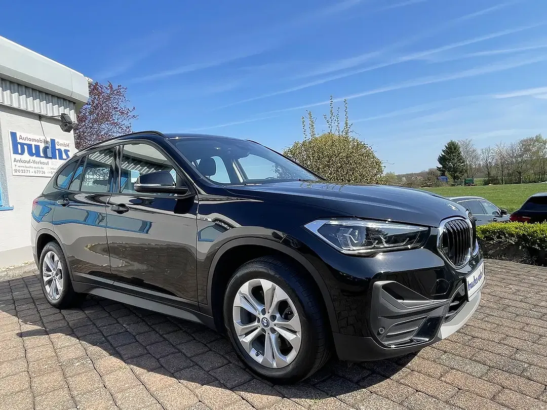 BMW X1 - Thumbnail 9