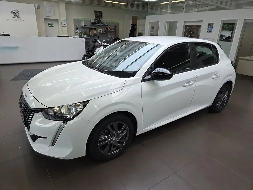 Peugeot 208 - Afbeelding 1