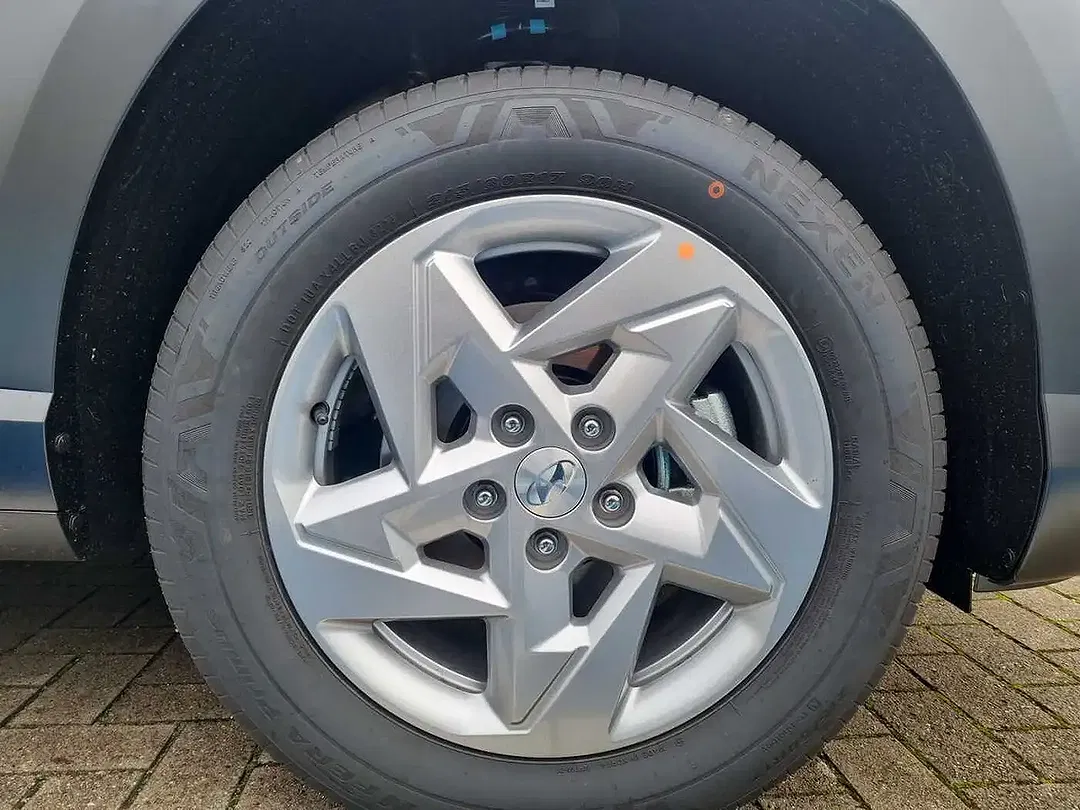 Hyundai KONA - Thumbnail 6