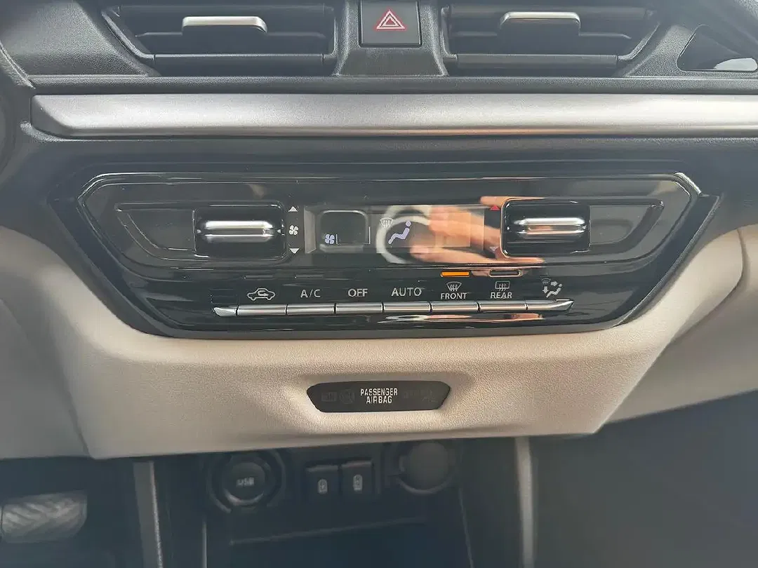 Suzuki Swift - Thumbnail 13
