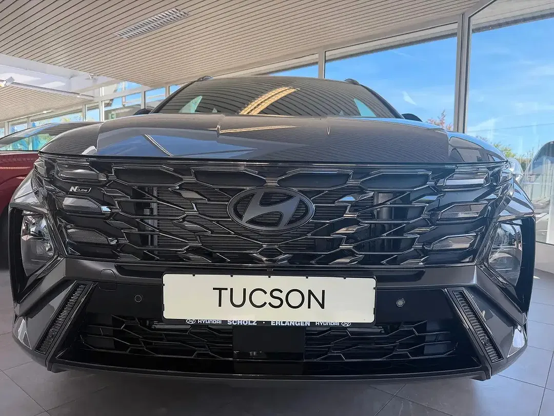 Hyundai TUCSON - Thumbnail 2