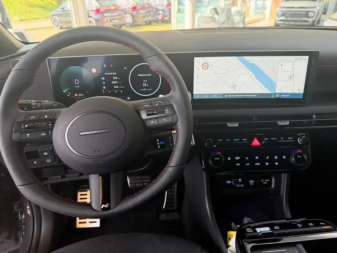 Hyundai TUCSON - Thumbnail 8