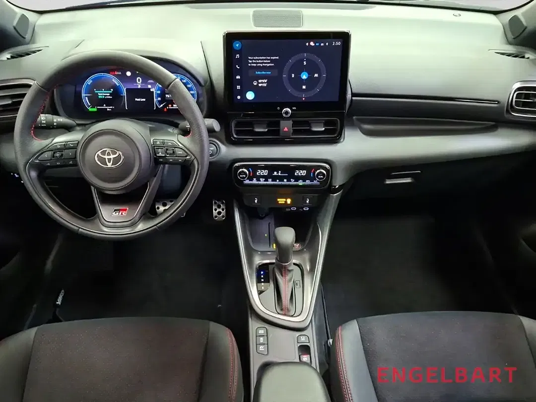 Toyota Yaris - Thumbnail 8