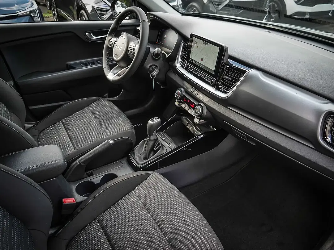 Kia Stonic - Thumbnail 11