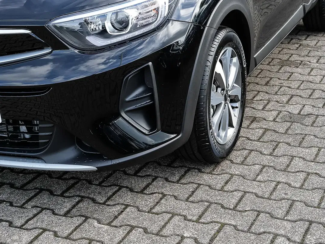 Kia Stonic - Thumbnail 8