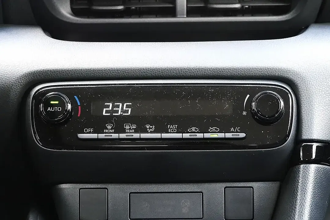 Mazda 2 - Thumbnail 13
