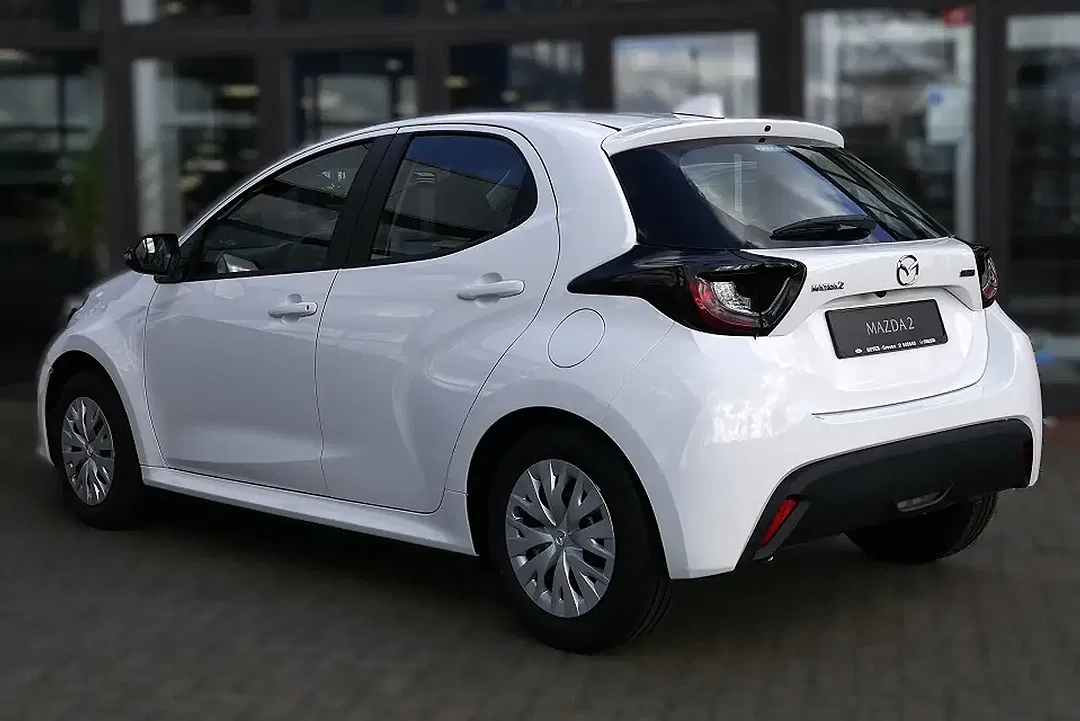 Mazda 2 - Thumbnail 6